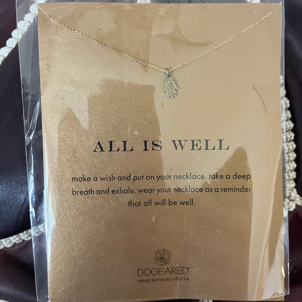 NWT Dogeared Gold Hamsa All is Well Necklace